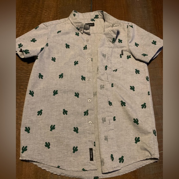 Molokai Surf Co. Boys Youth Cactus Shirt Large - Picture 1 of 5
